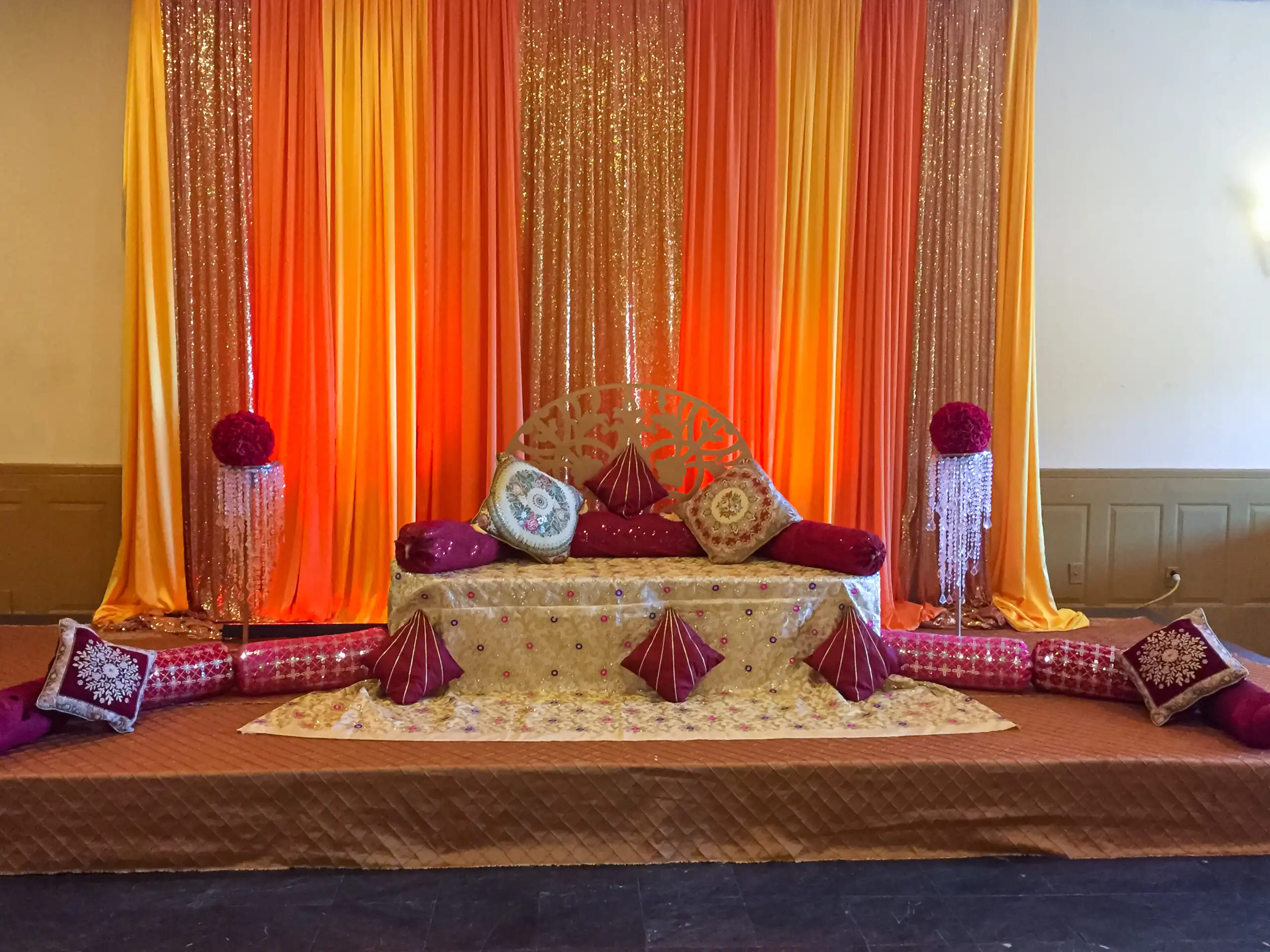 Vancouver Indian wedding reception stage décor